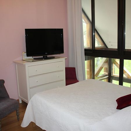 Bed and Breakfast La Croix St Jean Foucheres Екстер'єр фото