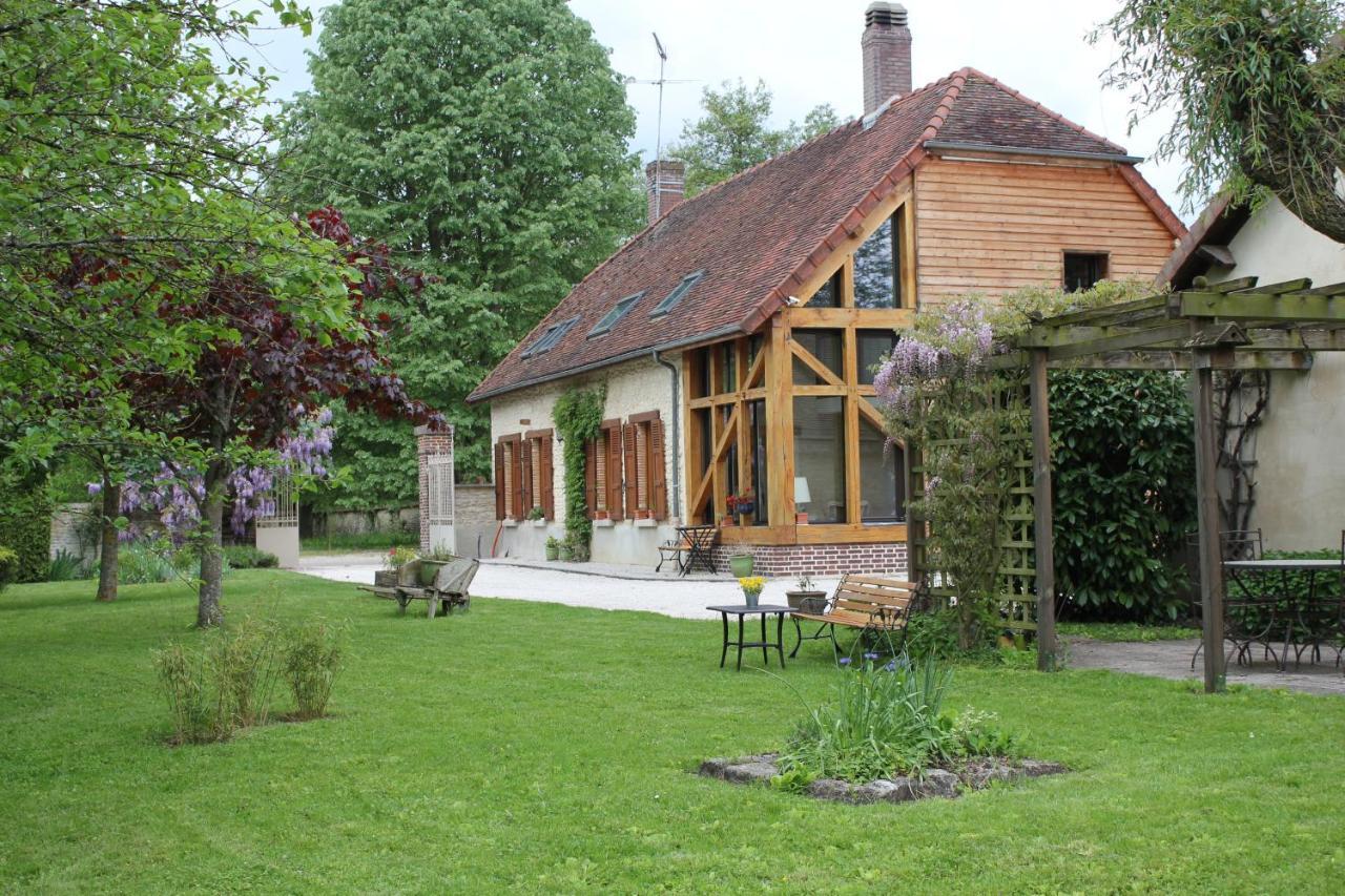 Bed and Breakfast La Croix St Jean Foucheres Екстер'єр фото